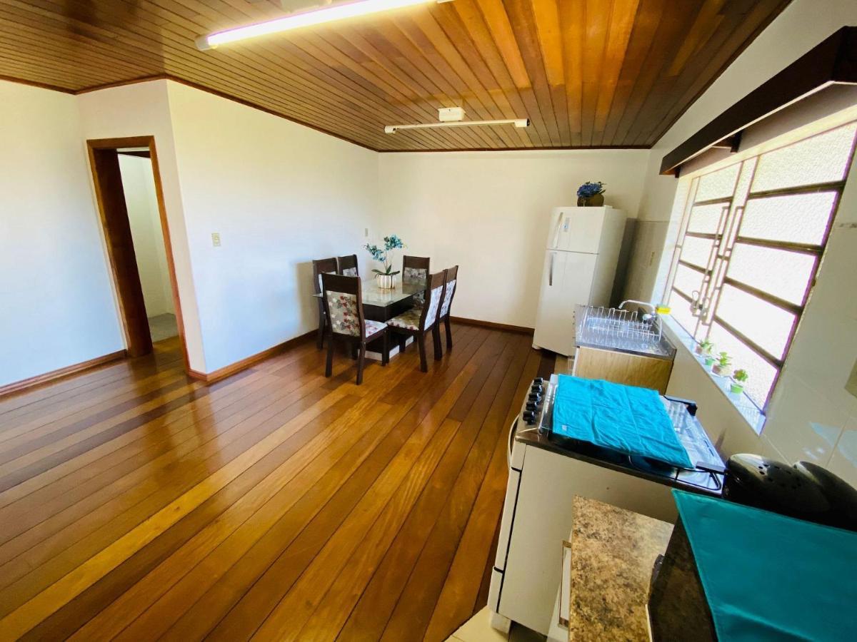 Casa de férias Mrg - Grande Casa 3d Estilo Sitio - Centro De Gramado
